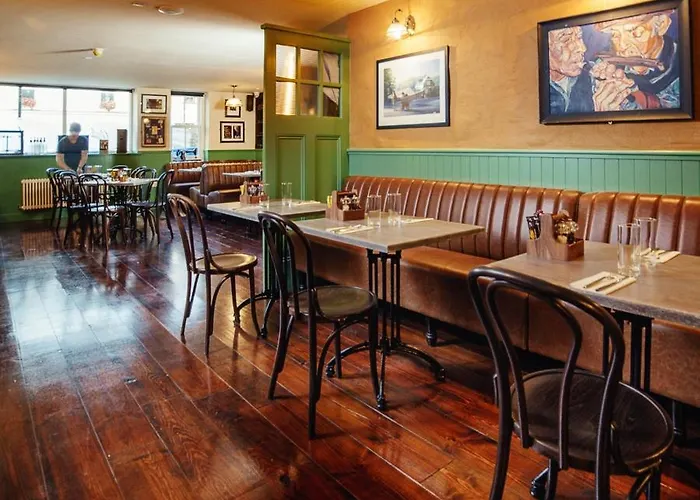 The Wyatt 3* Westport